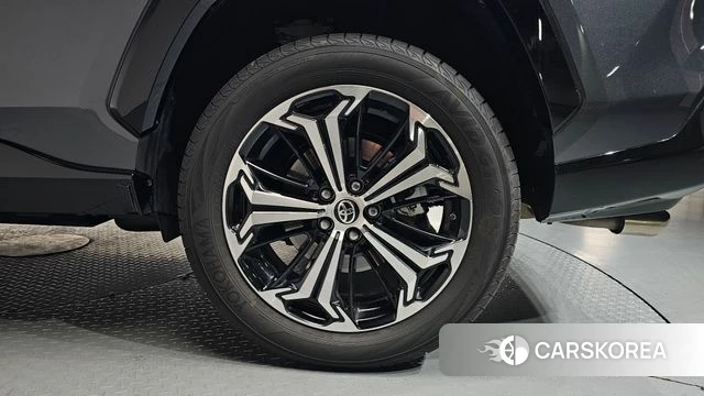 Toyota RAV4 5th Generation id 4185512 из Кореи 13