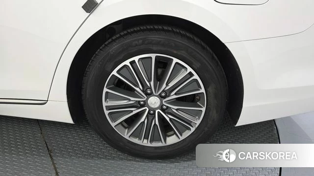 Hyundai Grandeur IG Hybrid id 4203798 из Кореи 13