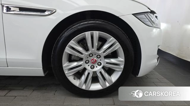 Jaguar XF (X260) id 4447066 из Кореи 13