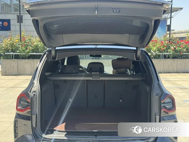 BMW X3 id 4275991 из Китая 13