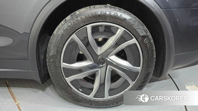 Tesla Model X id 4870431 из Кореи 13
