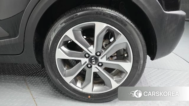 Kia Stonic id 4356288 из Кореи 13