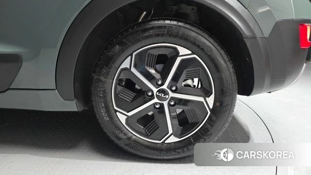 Kia Di Ol Nu Niro id 4329592 из Кореи 13