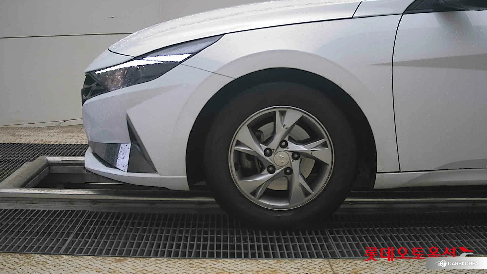 Hyundai Avante id 4352359 из Кореи 13