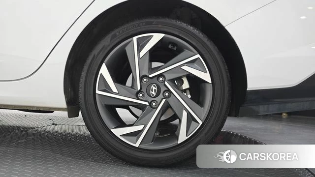 Hyundai The New Avante (CN7) id 4645537 из Кореи 13