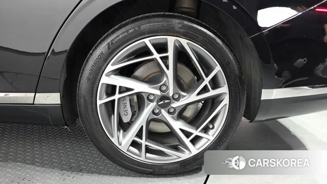 Genesis G90 (RS4) id 4500592 из Кореи 13