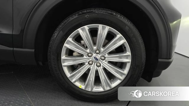 Ford Explorer 6th Generation id 4603990 из Кореи 13