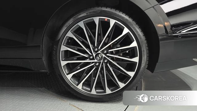 Hyundai Grandeur Hybrid (GN7) id 4469025 из Кореи 13