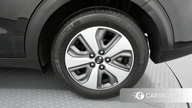 Kia The New Niro id 4350857 из Кореи 13