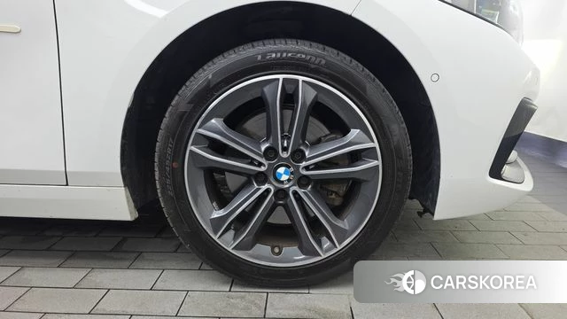 BMW 1 Series (F40) id 4542519 из Кореи 13