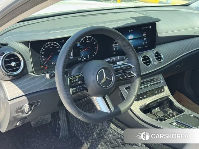 Mercedes-Benz E-class id 4299601 из Китая 13