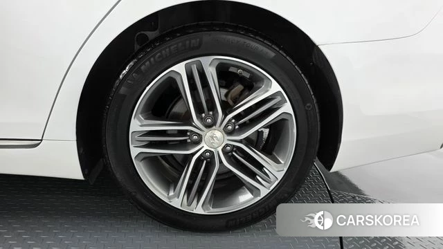 Hyundai Grandeur IG id 4543675 из Кореи 13