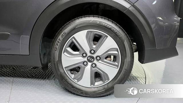 Kia The New Niro id 4416495 из Кореи 13