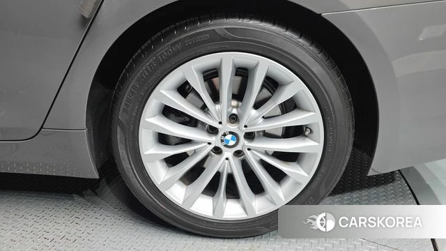 BMW 5 Series (G30) id 4446228 из Кореи 13