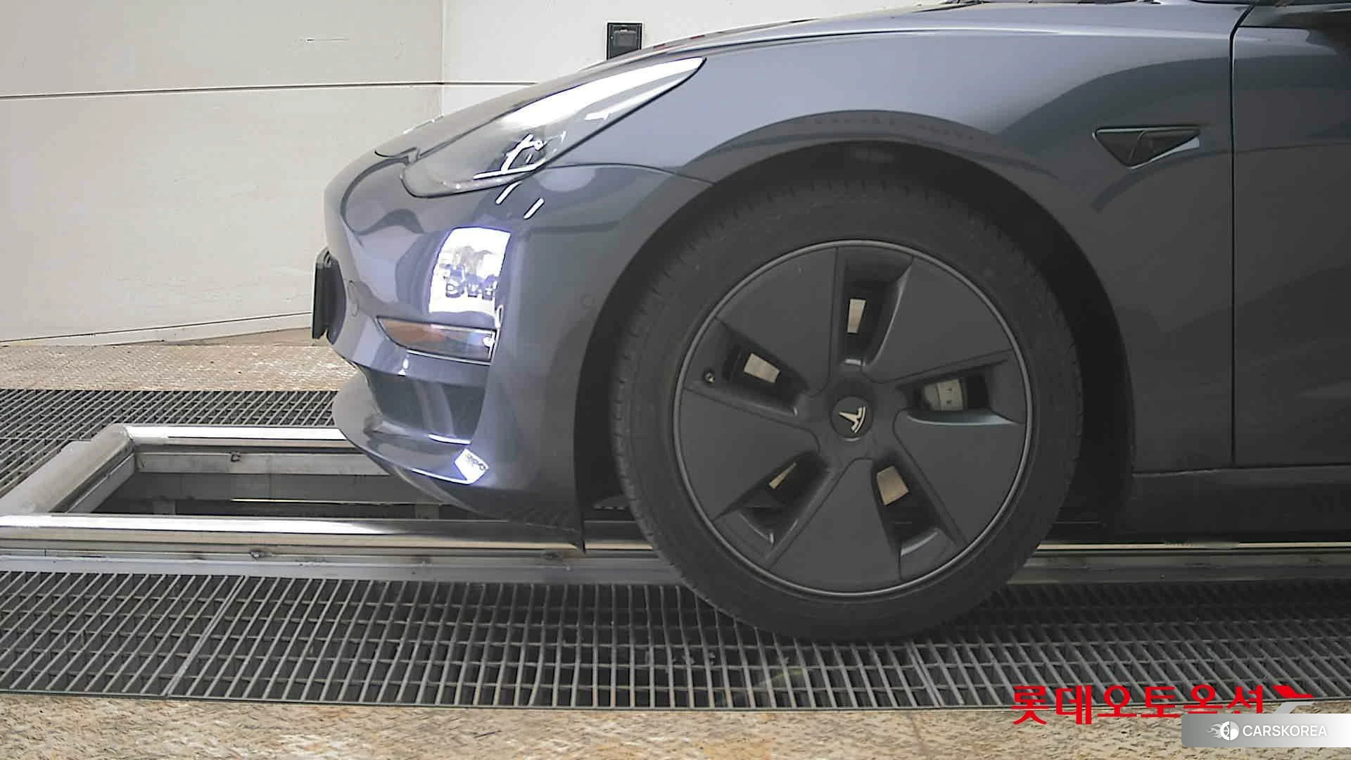 Tesla Model 3 Long Range id 3881983 из Кореи 13