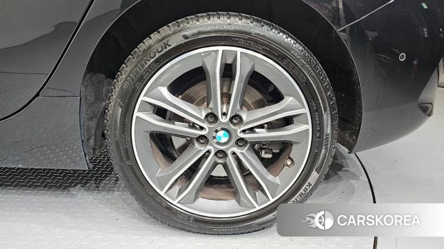 BMW 1 Series (F40) id 4427804 из Кореи 13