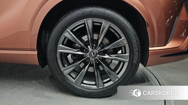 Lexus RX500h 5th generation id 4400628 из Кореи 13