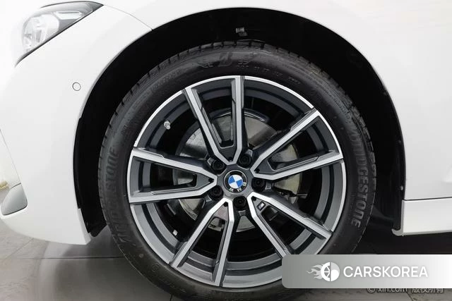 BMW 3 series id 4275997 из Китая 13