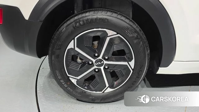 Kia Di Ol Nu Niro id 4734714 из Кореи 13