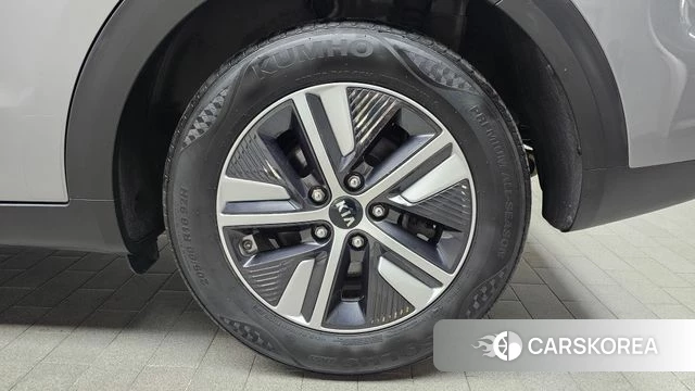 Kia The New Niro id 4317924 из Кореи 13
