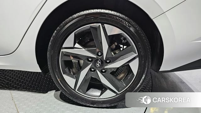 Hyundai Avante (CN7) id 4281597 из Кореи 13