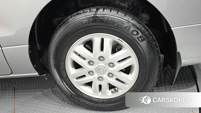 Hyundai The New Grand Starex id 4633330 из Кореи 13