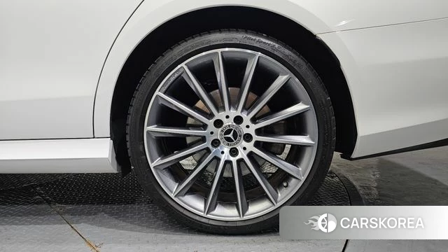 Mercedes-Benz E-Class W213 id 4880564 из Кореи 13