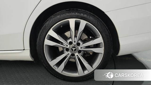 Mercedes-Benz C-Class W205 id 4417371 из Кореи 13