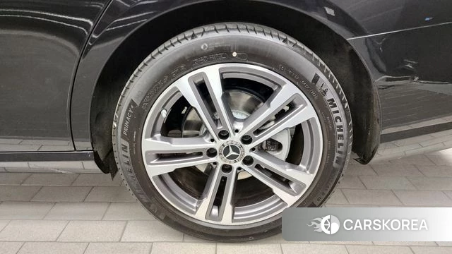 Mercedes-Benz E-Class W213 id 4360632 из Кореи 13