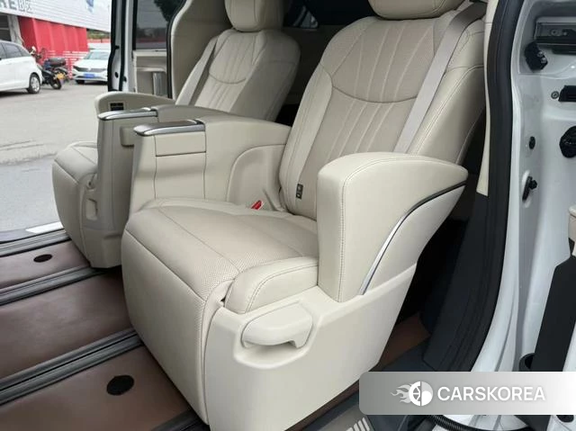 Toyota Saina id 4261182 из Китая 13