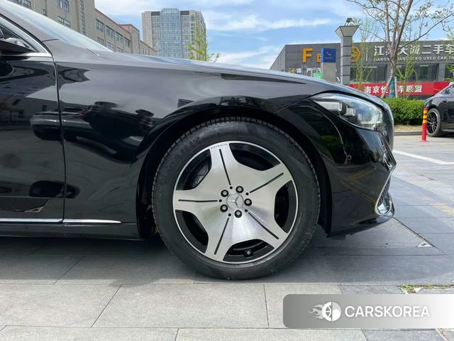 Mercedes-Benz Maybach S-class id 4209439 из Китая 13