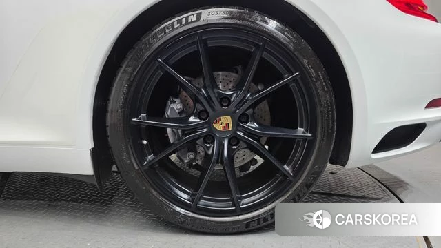 Porsche 911 id 4595832 из Кореи 13