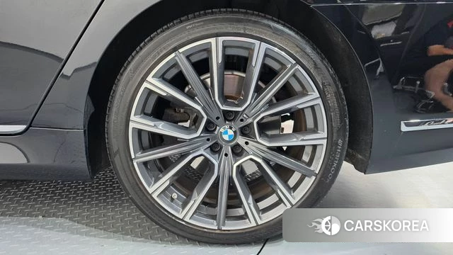 BMW 7 Series (G11) id 4746499 из Кореи 13