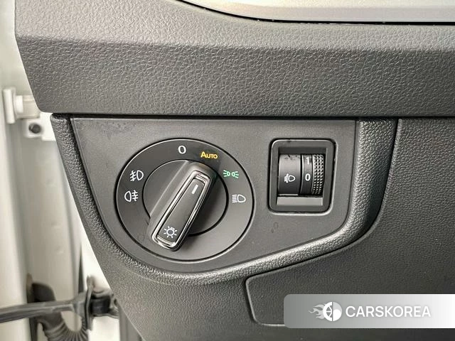 Volkswagen Polo id 4313637 из Китая 13