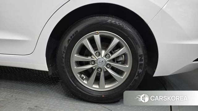 Hyundai The New Avante AD id 4746473 из Кореи 13
