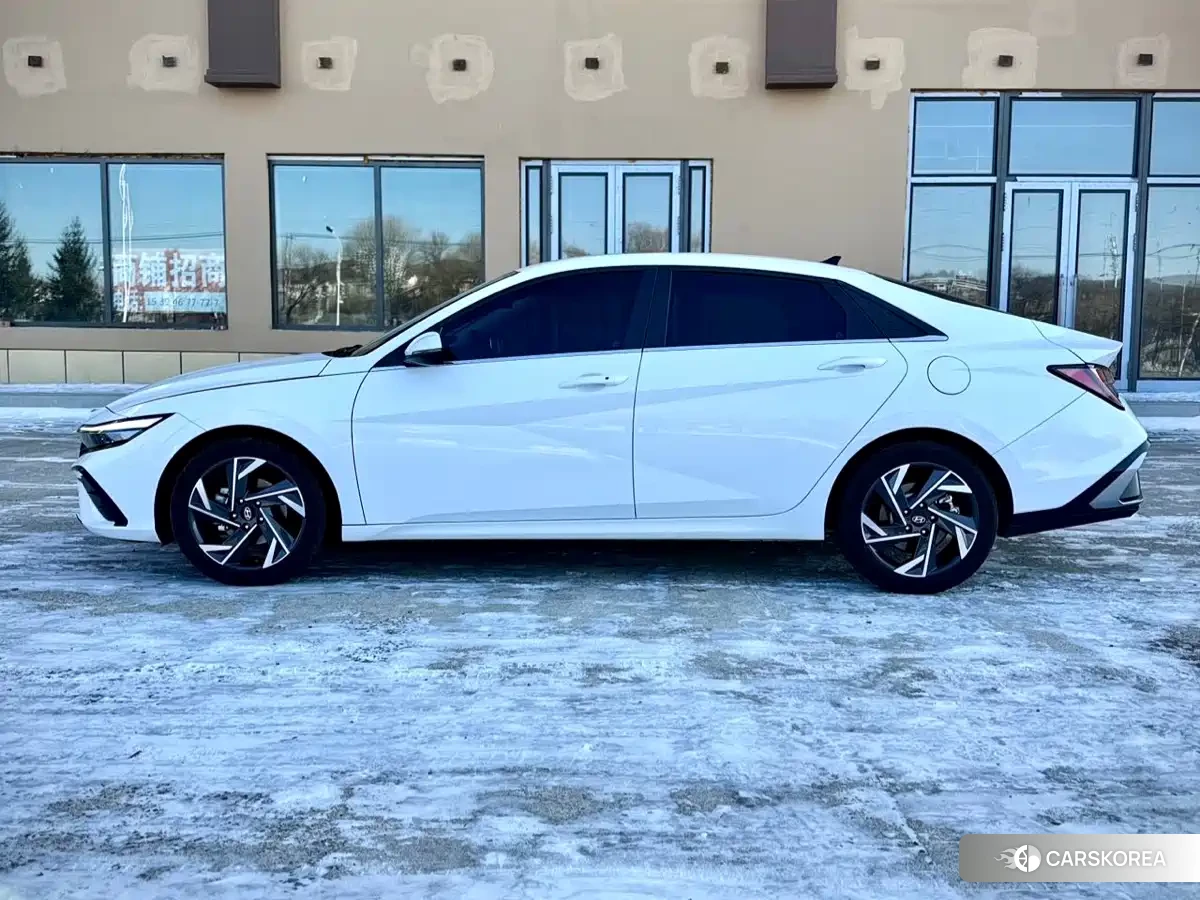 Hyundai Elantra id 4545597 из Китая 13