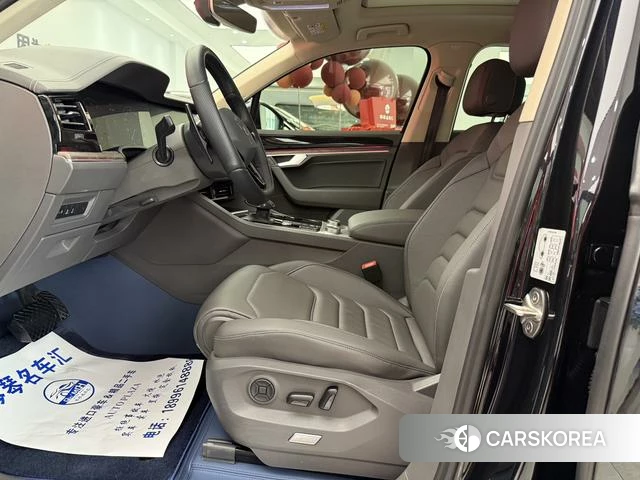 Volkswagen Touareg id 4329156 из Китая 13
