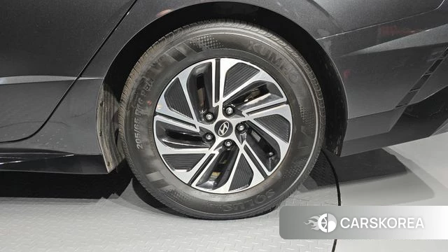 Hyundai Sonata D Edge Hybrid (DN8) id 4871199 из Кореи 13