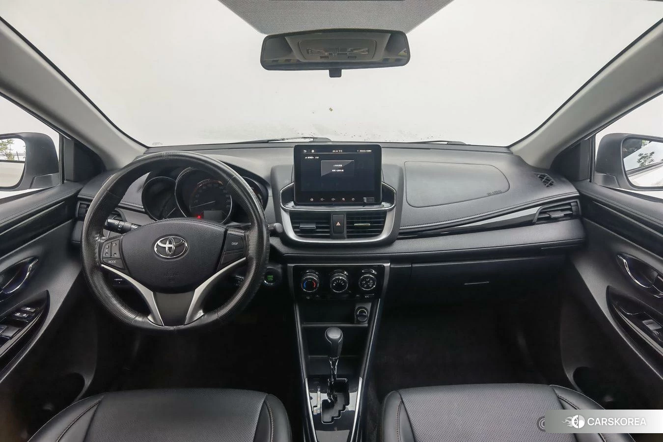 Toyota YARIS L Zhixuan id 4455607 из Китая 13