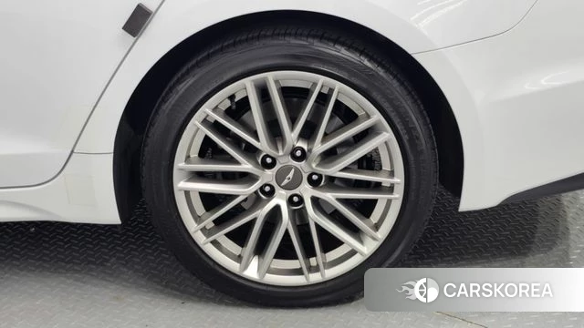 Genesis G70 id 4397570 из Кореи 13