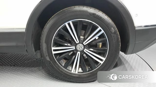 Volkswagen Tiguan second Generation id 4865113 из Кореи 13