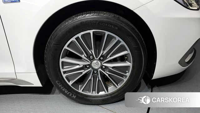 Hyundai Grandeur IG Hybrid id 4246082 из Кореи 13