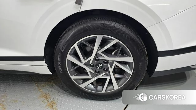 Hyundai Grandeur (GN7) id 4336790 из Кореи 13