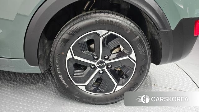 Kia Di Ol Nu Niro id 4408846 из Кореи 13