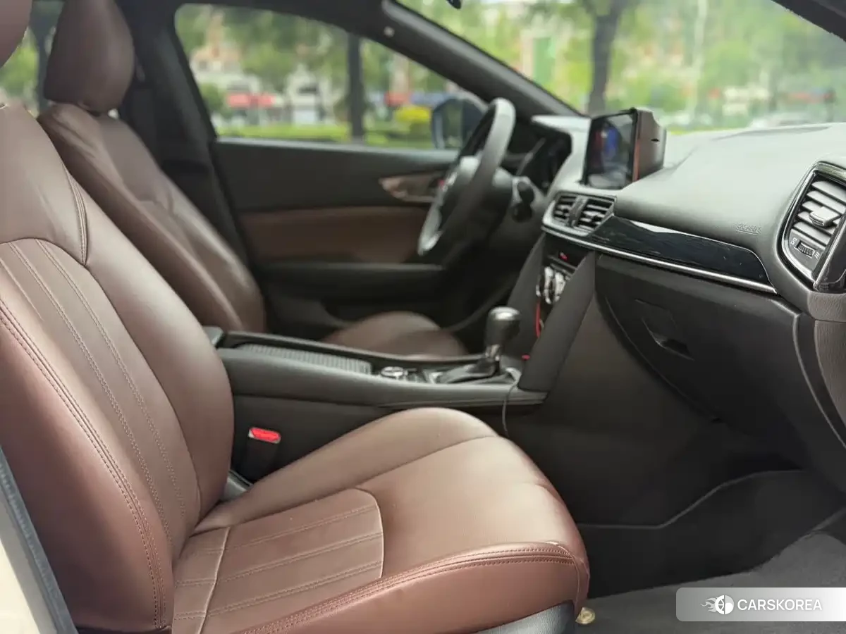Mazda CX-4 id 4559582 из Китая 13
