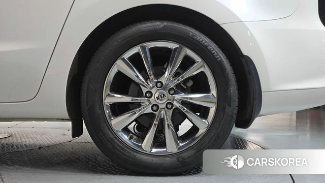 Kia The New Carnival id 4557515 из Кореи 13