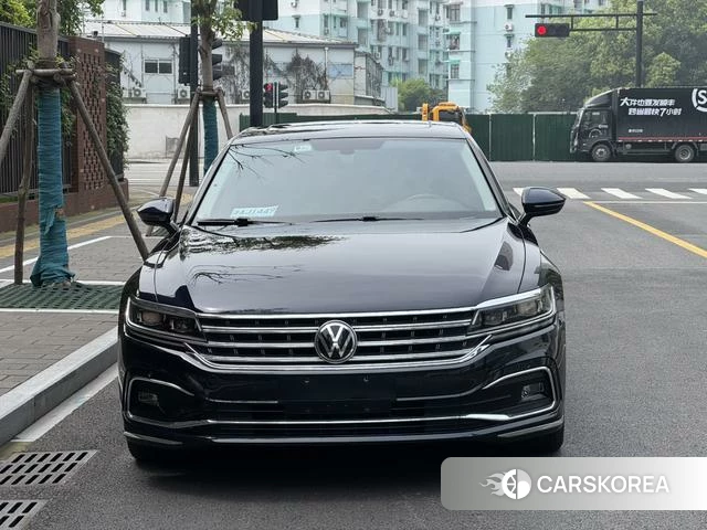Volkswagen Huiang id 4272914 из Китая 13