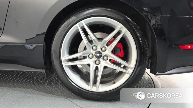 Ford Mustang id 4586672 из Кореи 13