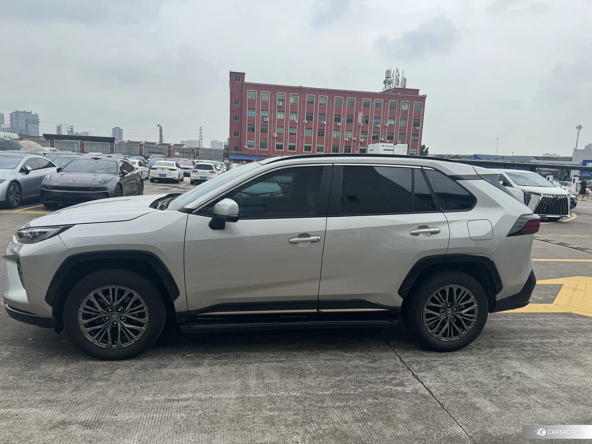Toyota Wildlander id 4510877 из Китая 13