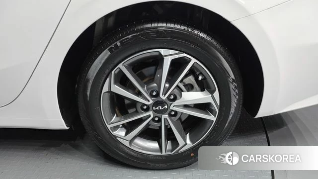 Kia The New K3 2nd generation id 4854950 из Кореи 13